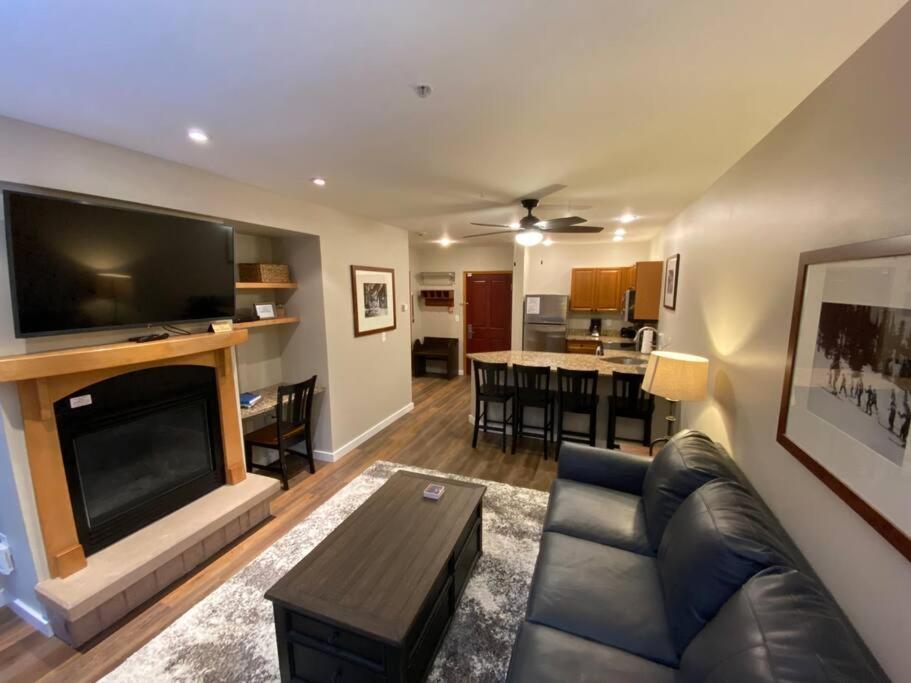 Ski-In/Ski-Out Zephyr 1 Bedroom Condo Уинтър Парк Екстериор снимка