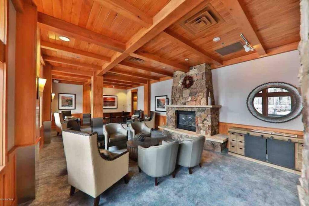 Ski-In/Ski-Out Zephyr 1 Bedroom Condo Уинтър Парк Екстериор снимка