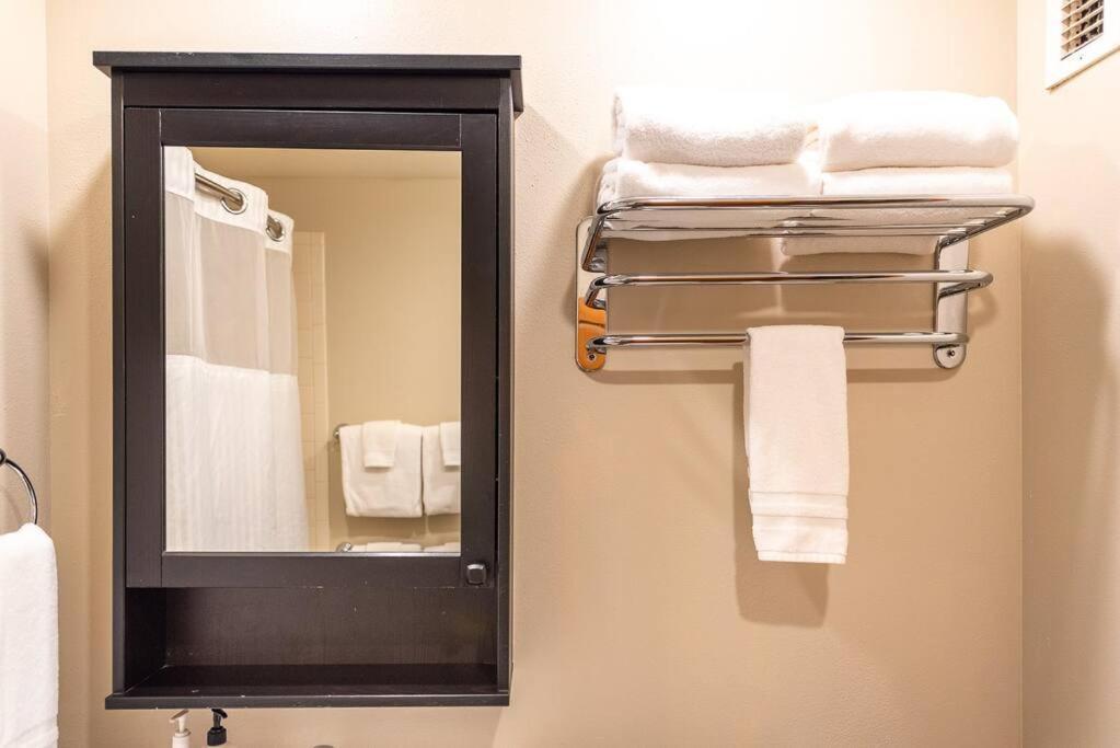 Ski-In/Ski-Out Zephyr 1 Bedroom Condo Уинтър Парк Екстериор снимка