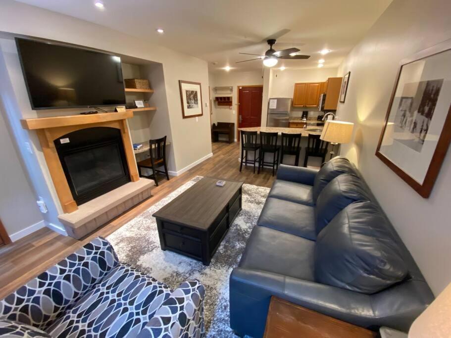 Ski-In/Ski-Out Zephyr 1 Bedroom Condo Уинтър Парк Екстериор снимка